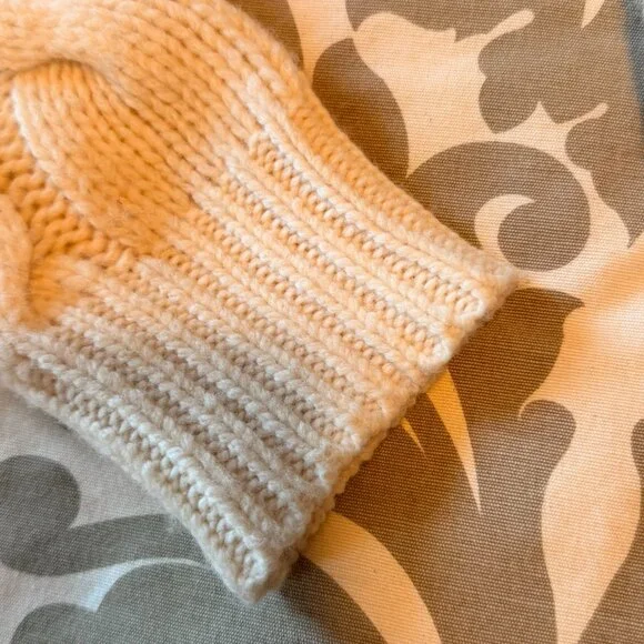 FRAME Cropped Merino Wool Sweater - Picture 3 of 6